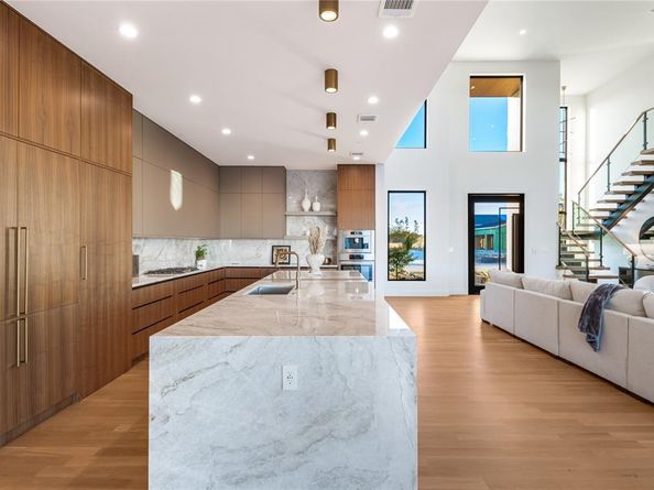 316  Longview Place , Heath Texas 75032