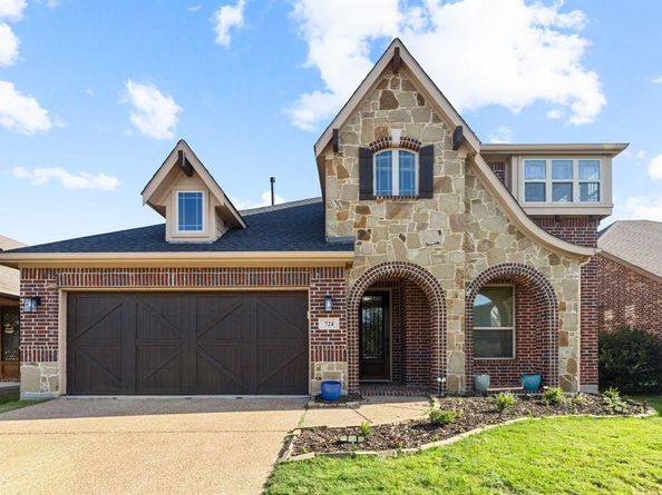 724  Marietta Lane , Aubrey Texas 76227