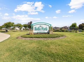 724  Marietta Lane , Aubrey Texas 76227