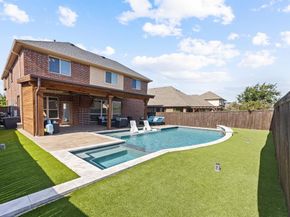 724  Marietta Lane , Aubrey Texas 76227