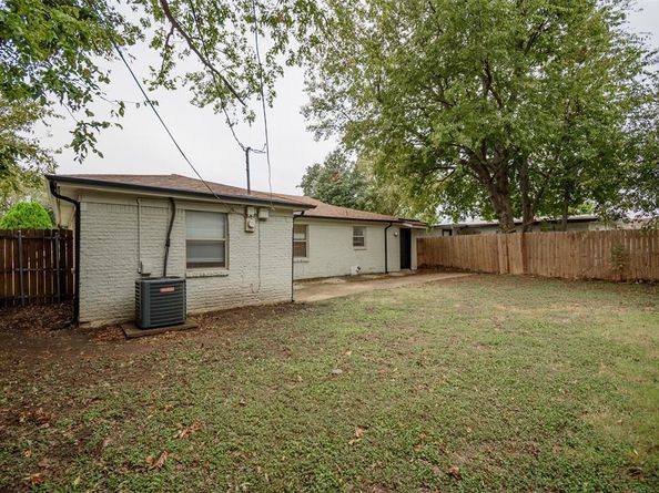 7704  Carlos Street , White Settlement Texas 76108