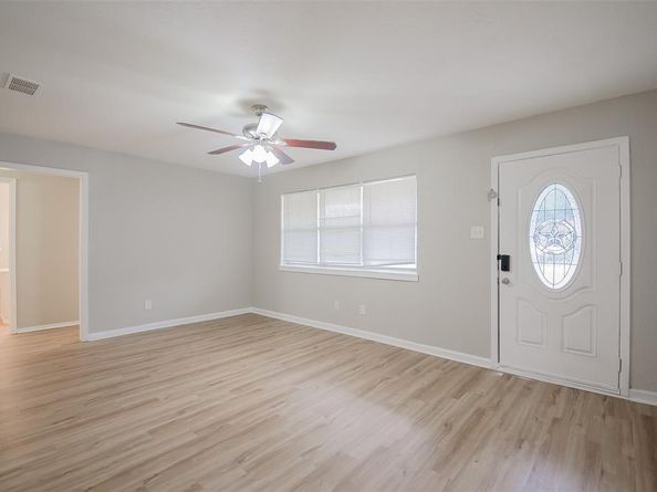 7704  Carlos Street , White Settlement Texas 76108