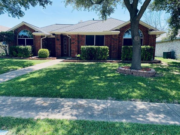 2520  Dandelion Lane , Rowlett Texas 75089