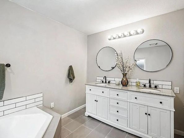 730 W Purnell Road , Lewisville Texas 75067