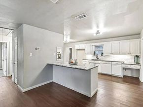 730 W Purnell Road , Lewisville Texas 75067