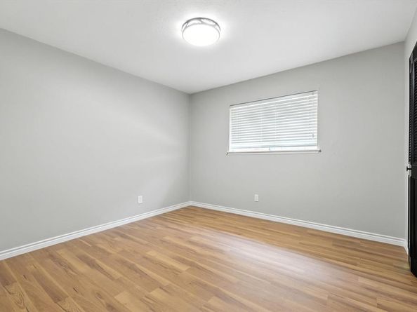 2801  Ashglen Drive , Garland Texas 75043