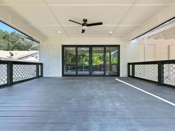 2801  Ashglen Drive , Garland Texas 75043