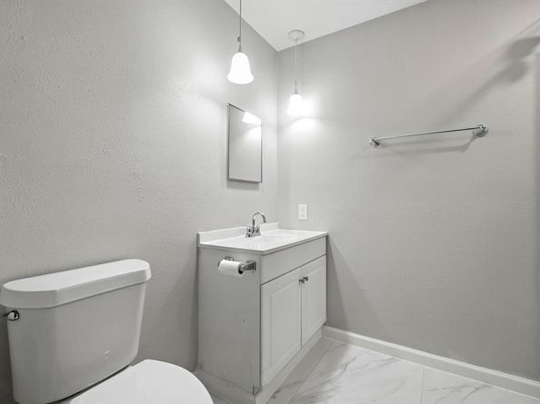 2801  Ashglen Drive , Garland Texas 75043