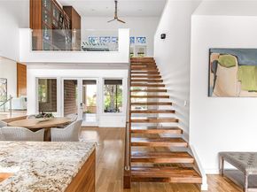 7326  Lakewood Boulevard , Dallas Texas 75214