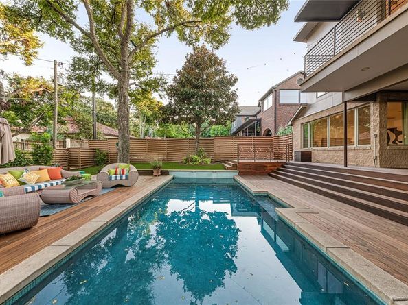 7326  Lakewood Boulevard , Dallas Texas 75214