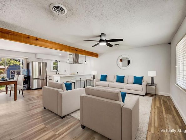 404 E Alexander Lane , Euless Texas 76040