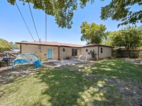 404 E Alexander Lane , Euless Texas 76040