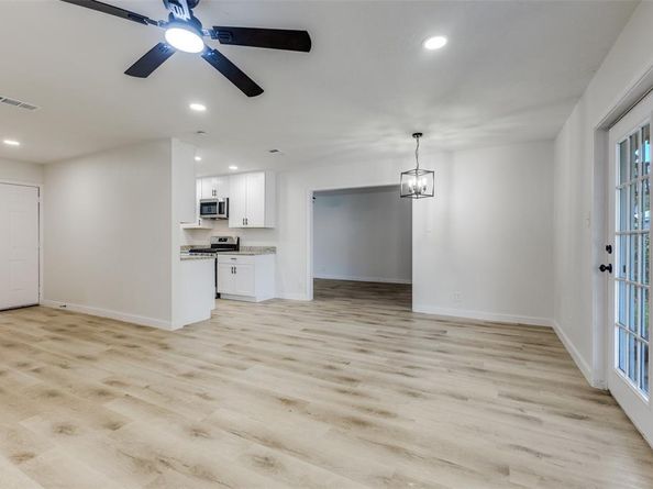 1442  Eastern Heights Drive , Mesquite Texas 75149