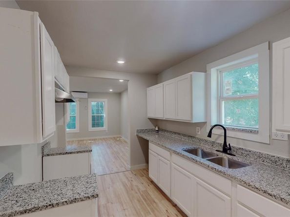 3603  York Street , Dallas Texas 75210