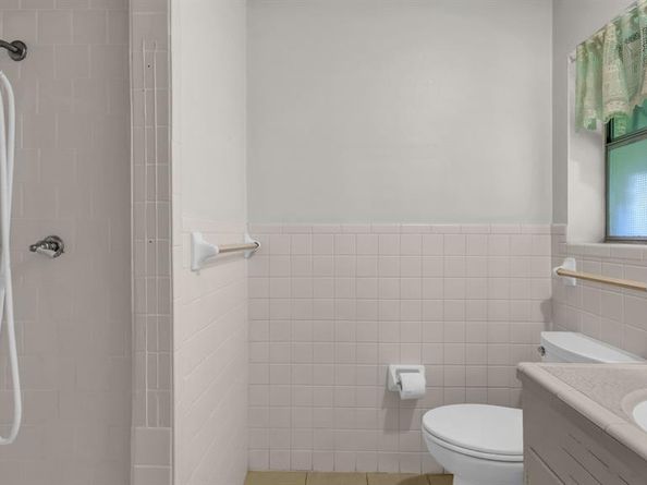 117  Redbird Lane N, Azle Texas 76020