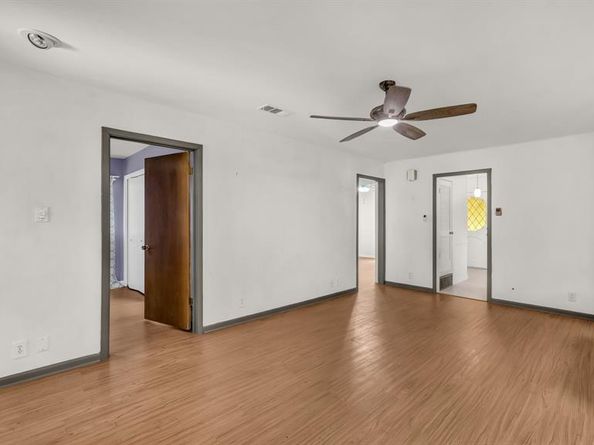 117  Redbird Lane N, Azle Texas 76020