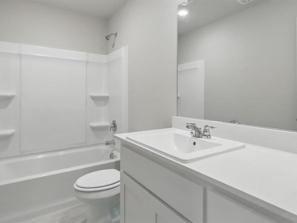 3100  PECAN FARM Lane , Fort Worth Texas 76140