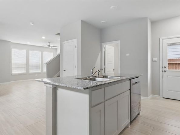 3100  PECAN FARM Lane , Fort Worth Texas 76140