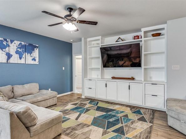 208  Flower Ridge Drive , Fort Worth Texas 76108