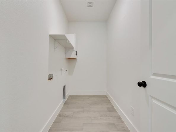 1426  Evans Avenue , Fort Worth Texas 76104