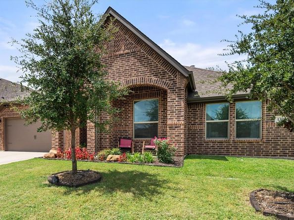 1308  Tucker Lane , Kennedale Texas 76060