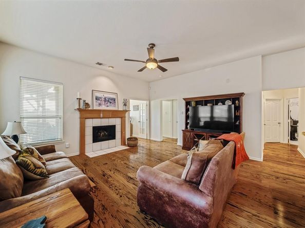 2135  Clubside Drive , Corinth Texas 76210