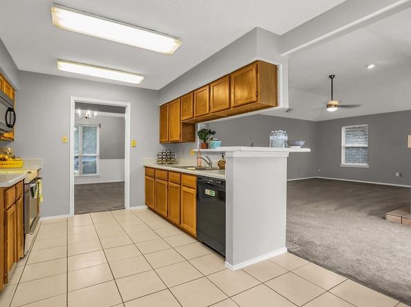 1611  Piedmont Place , Carrollton Texas 75007