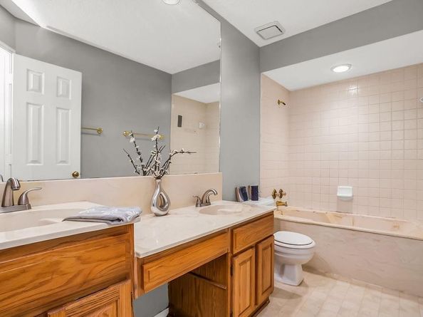 1611  Piedmont Place , Carrollton Texas 75007