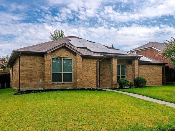1611  Piedmont Place , Carrollton Texas 75007