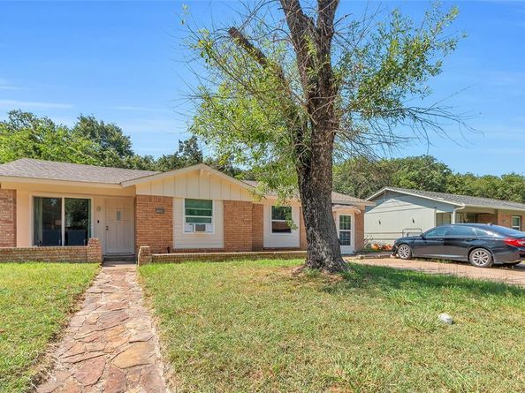 12608  Crestwood Lane , Balch Springs Texas 75180
