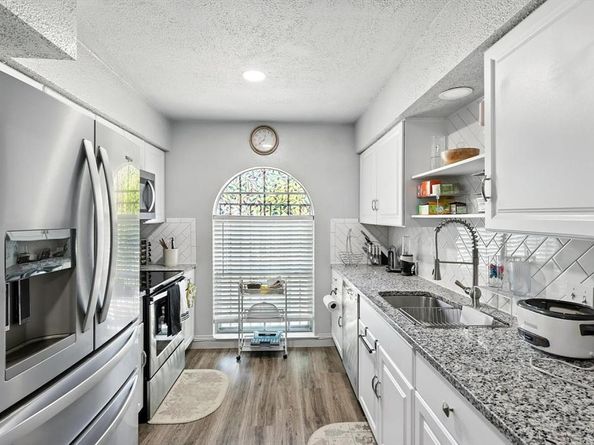 6648  Harrison Way , Watauga Texas 76148