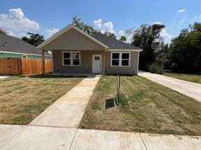 1116 E Pulaski Street , Fort Worth Texas 76104