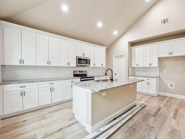 1116 E Pulaski Street , Fort Worth Texas 76104