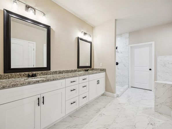 1116 E Pulaski Street , Fort Worth Texas 76104