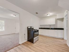 3916  Avenue H  , Fort Worth Texas 76105