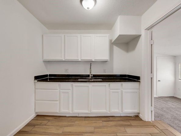 3916  Avenue H  , Fort Worth Texas 76105