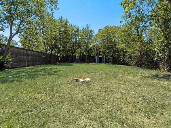 3916  Avenue H  , Fort Worth Texas 76105