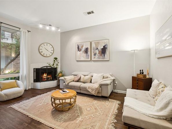 3940  Buena Vista Street  304, Dallas Texas 75204