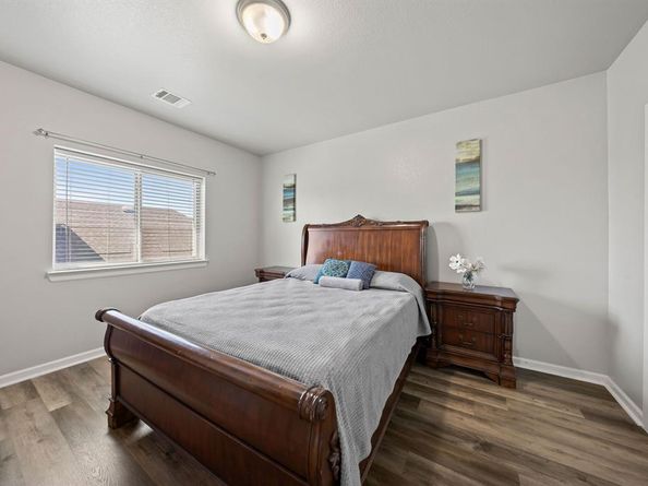 4208  Whispering Willow Way , Arlington Texas 76005