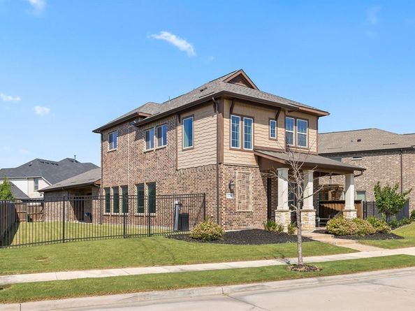 4208  Whispering Willow Way , Arlington Texas 76005