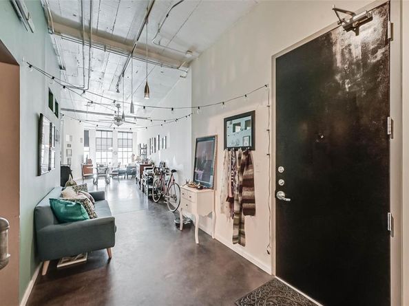 1122  Jackson Street  204, Dallas Texas 75202