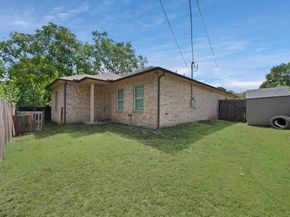 829  Lexington Drive , Lancaster Texas 75134