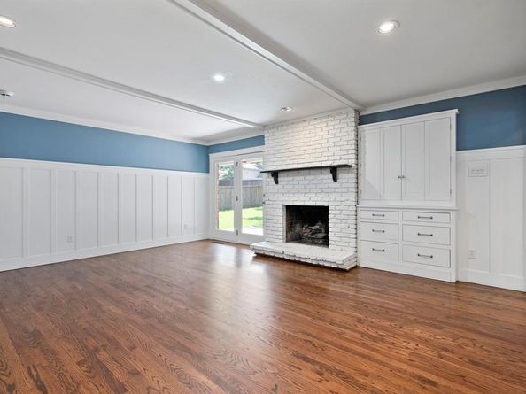 9766  Broken Bow Road , Dallas Texas 75238