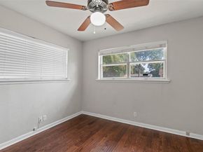 113  Sunnyvale Terrace , Hurst Texas 76053
