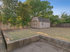 113  Sunnyvale Terrace , Hurst Texas 76053