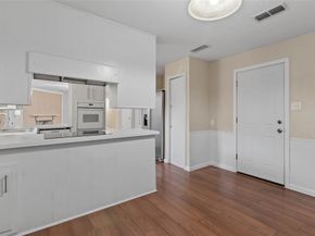 113  Sunnyvale Terrace , Hurst Texas 76053