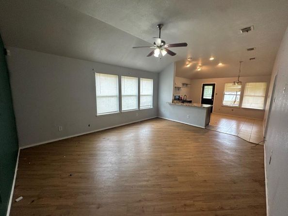 1712  Ironworks Drive , Dallas Texas 75253
