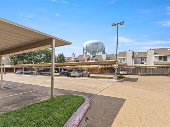 3635  Garden Brook Drive  21100, Farmers Branch Texas 75234