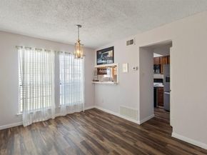 3635  Garden Brook Drive  21100, Farmers Branch Texas 75234