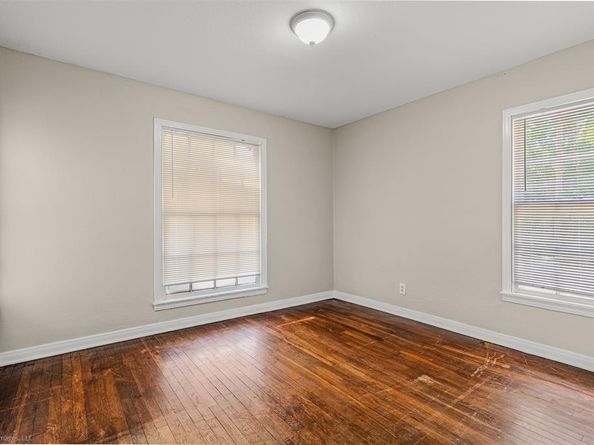 801  Woodland Drive , Garland Texas 75040